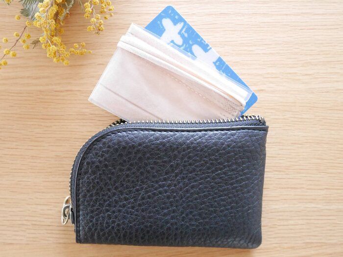 ミニ財布にすっぽり！クリアファイルで作るコンパクト『マスクケース』の作り方