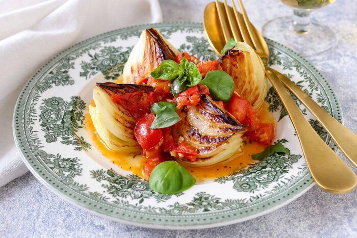 【旬の野菜で簡単メニュー】フライパンで！新玉ねぎのイタリアングリル