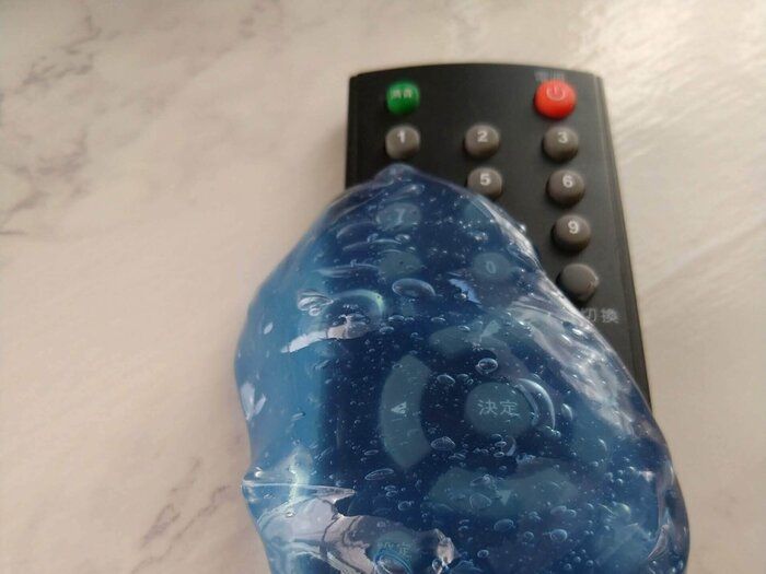 【ダイソー】超簡単！ホコリをしっかりキャッチするお掃除お役立ちアイテム