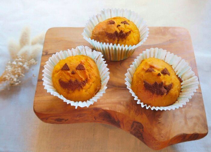 ハロウィンにもおすすめ！ホットケーキミックスでつくる【かぼちゃマフィン】のつくり方