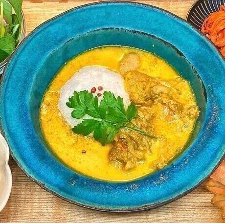 暑い季節にたくさん食べたい！アイディアカレーレシピ４選