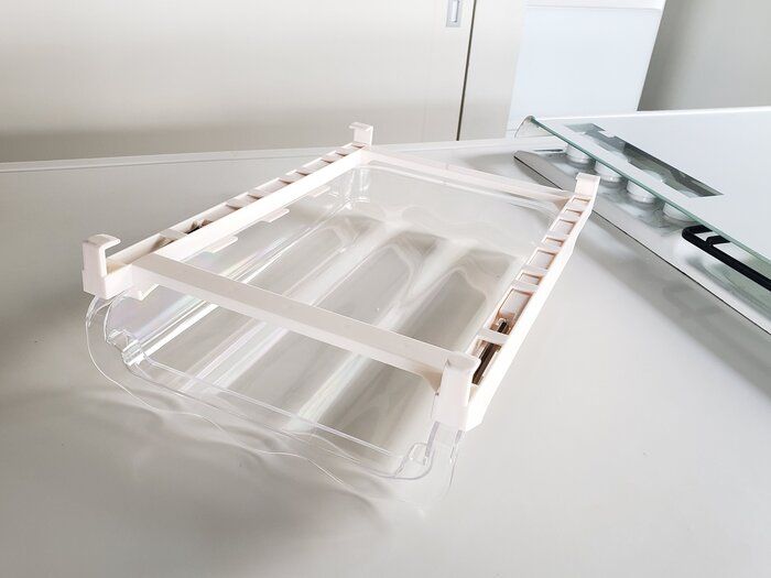 小さな冷蔵庫をひと工夫！無駄な空間に卵を浮かせる収納！