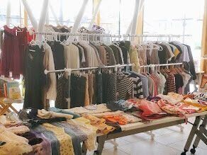 【お得】フリマイベントやアプリで無駄なくお得に買うコツ3選