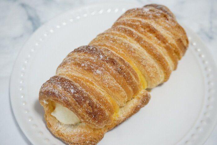 【ローソン】ザクザク食感♪ちょっと甘いものが食べたいときにぴったりな新作パン登場