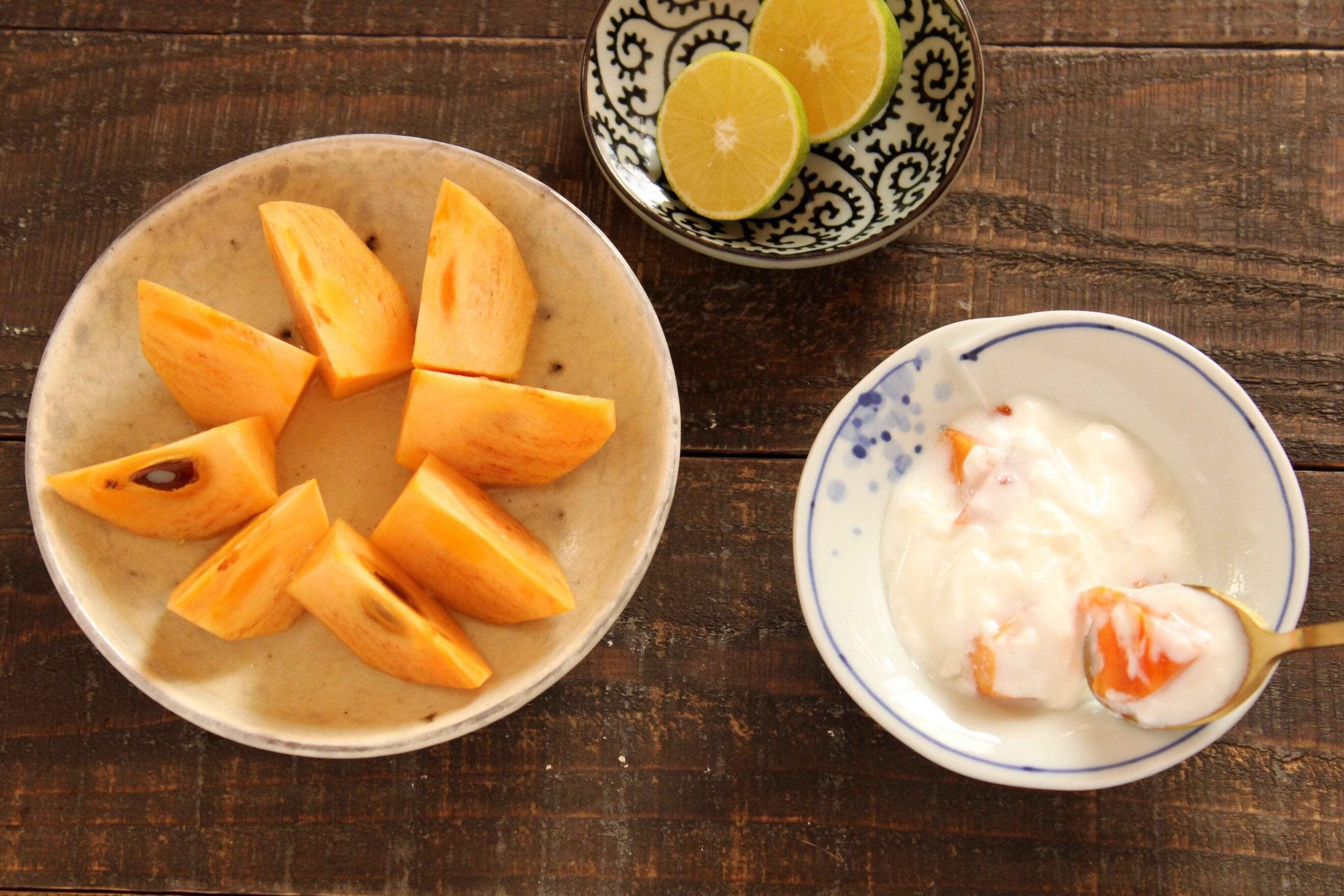 まるであのフルーツの味に変身！？ 柿の美味しい食べ方2選