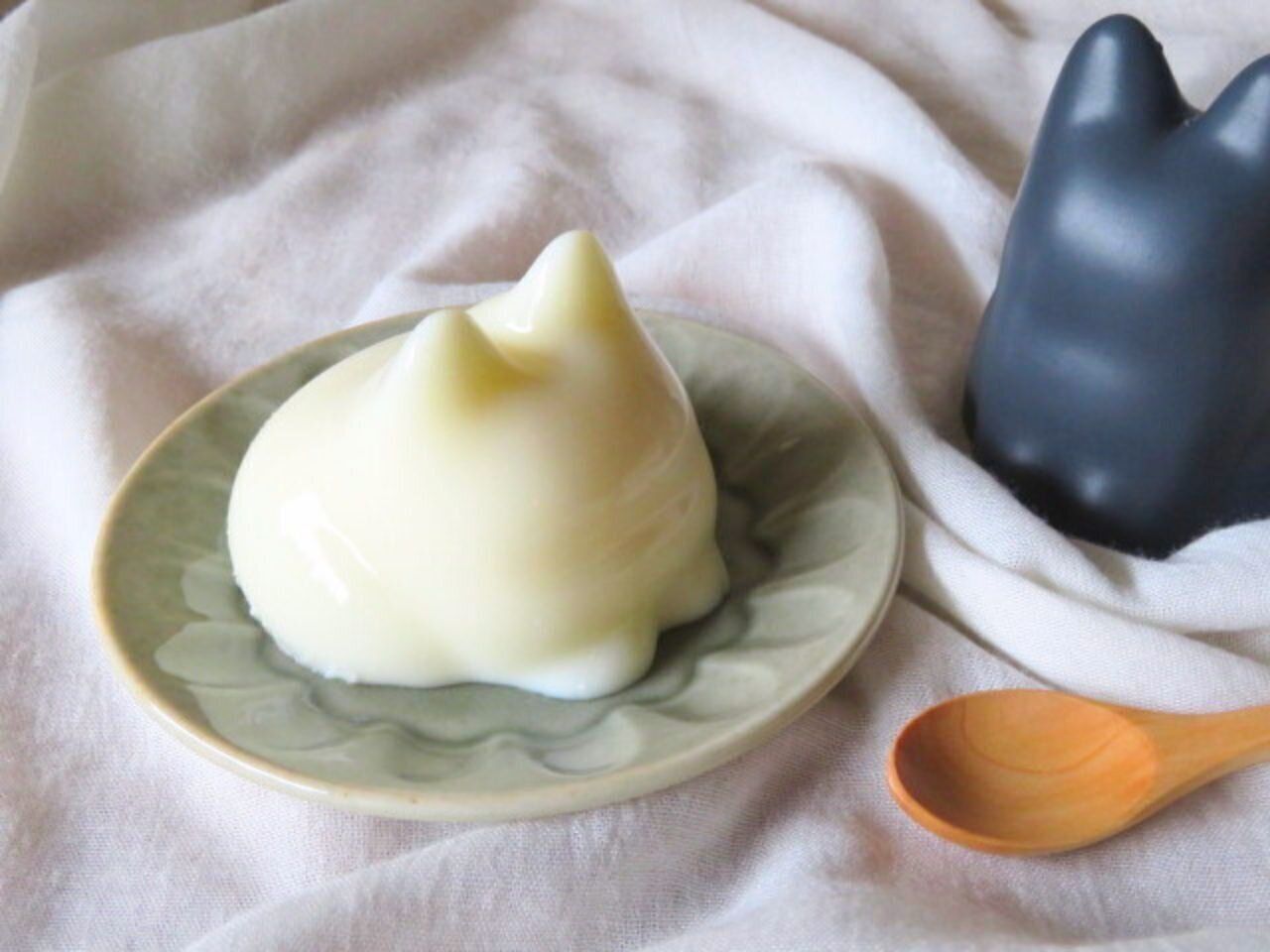 話題の猫プリンが無限につくれる！持つだけで癒されるコネコカップ