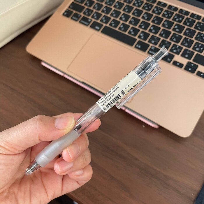 【無印良品】80円！？衝撃価格のボールペン
