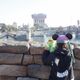 ディズニー大好き親子の冬のパーク必須アイテム!