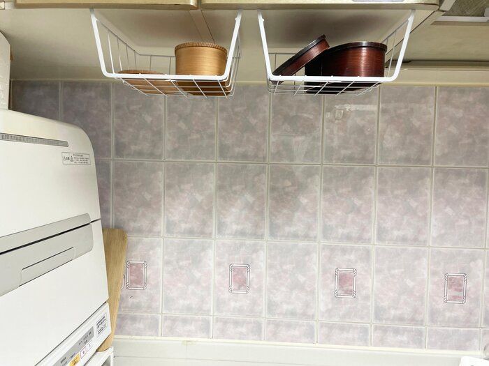 キッチンは浮かせるが勝ち！セリアでお弁当箱も浮かせました