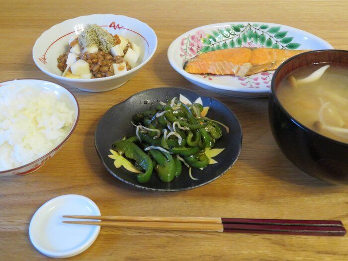 いつもの地味ご飯の見映えを「1割増し」する簡単な方法