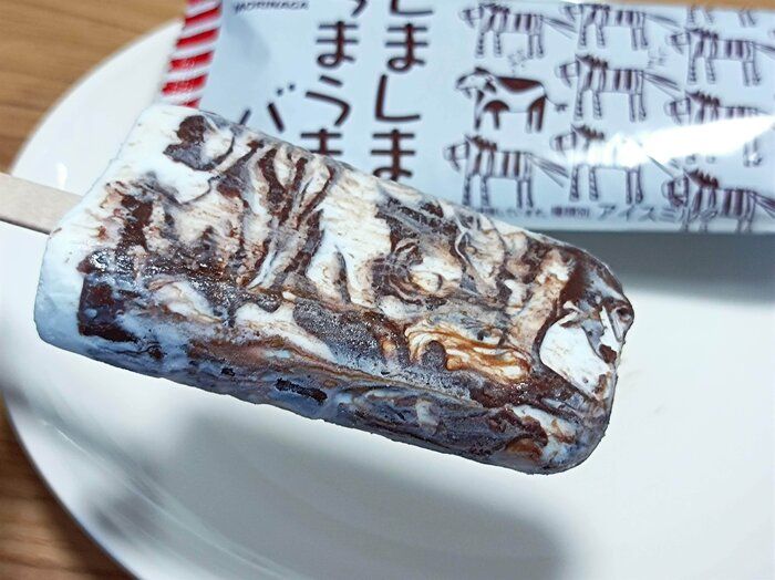 【セブン】売り切れ必死！パリパリチョコ感がたまらない人気のあのアイスが帰ってきた！！！