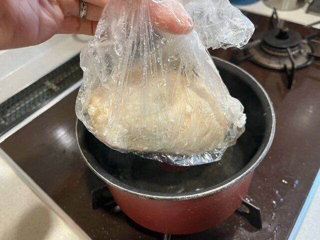 【3COINS】湯煎、冷凍、電子レンジまでOK!耐熱調理袋65枚入りがすごすぎる