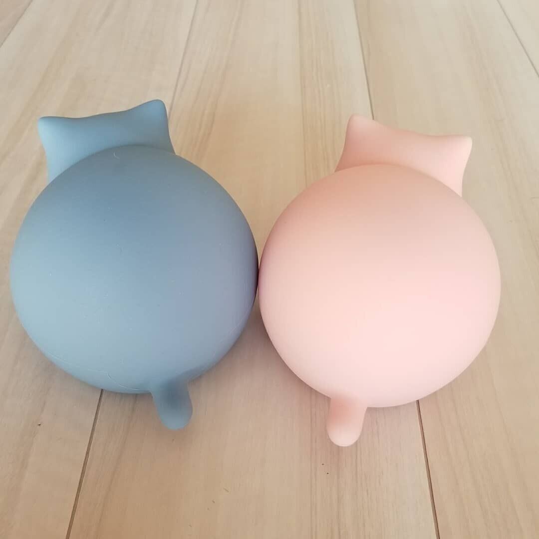 キャットウォーマーの後ろ姿