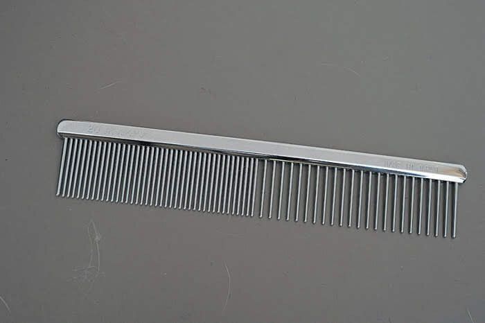 金属コーム