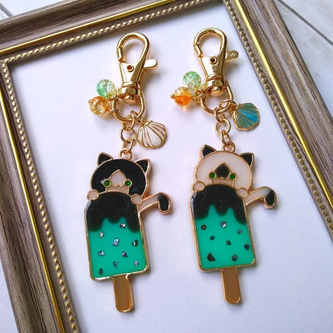 チョコミントアイスの猫キーホルダー