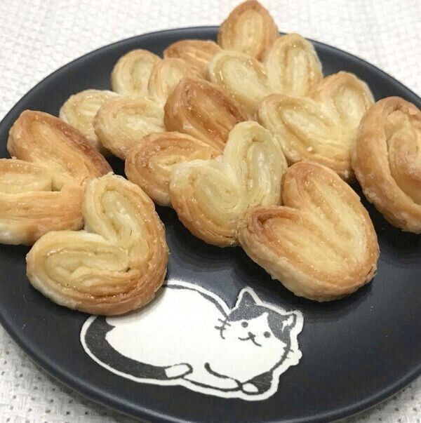 セリアの猫柄食器