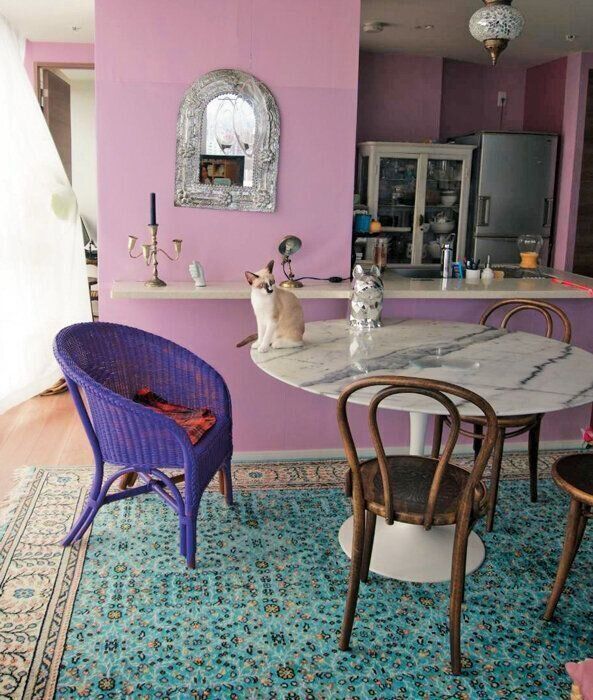 毛色となじむゴージャスなコーディネート