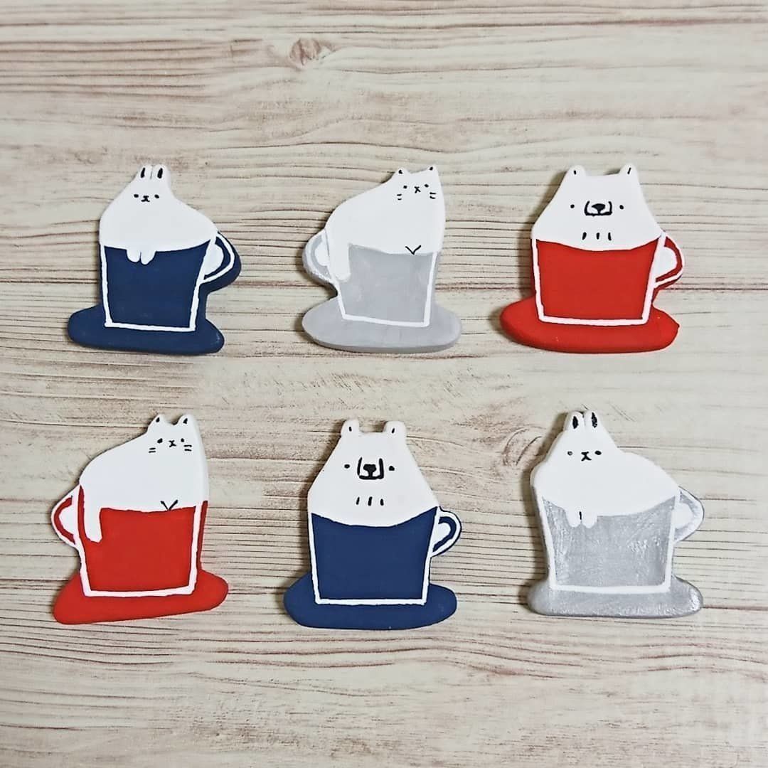 コップの中のどうぶつたちブローチ