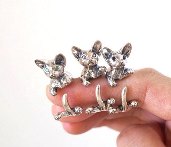 Arama Rootsの猫アクセサリー