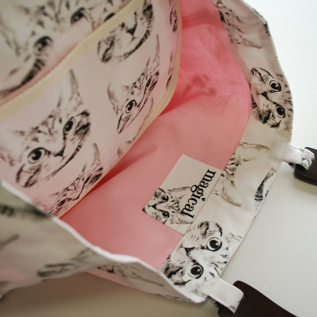 木製バッグ中身