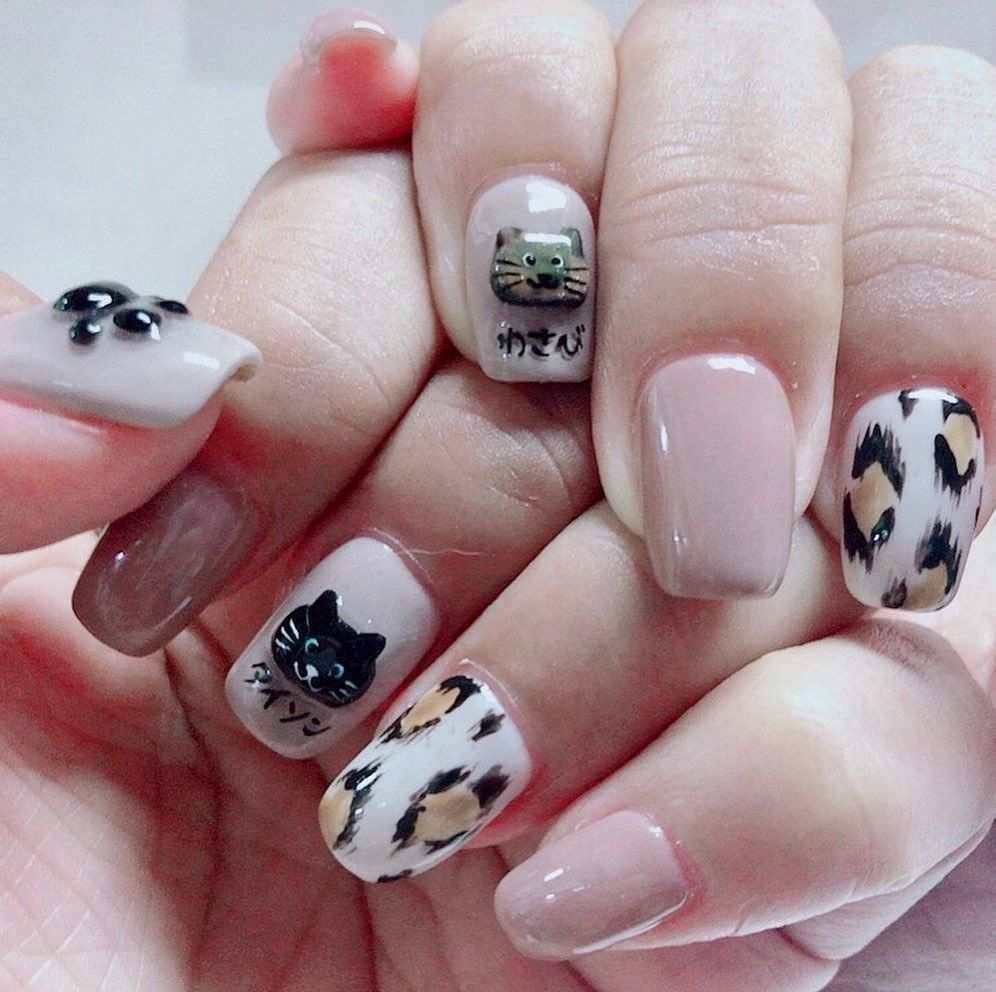 うちのこネイル（わさびちゃん・タイソンちゃん）