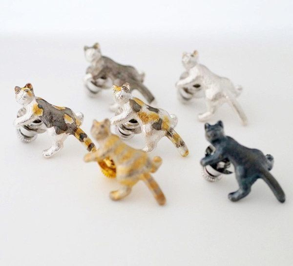 Arama Rootsの猫アクセサリー