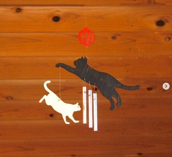 猫モチーフの木製インテリア作品