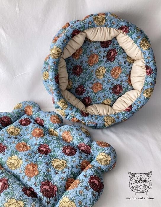 momocatsnine作品