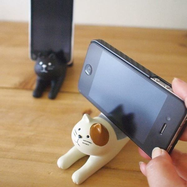 猫のスマホスタンド