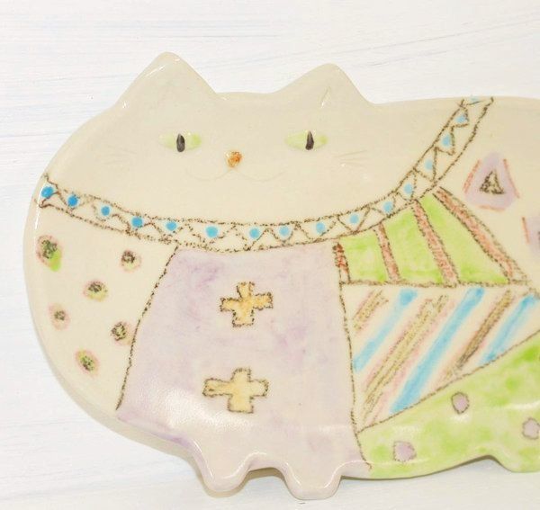 猫モチーフのオリジナル陶器