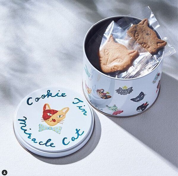 「神様のいたずらネコクッキー缶」
