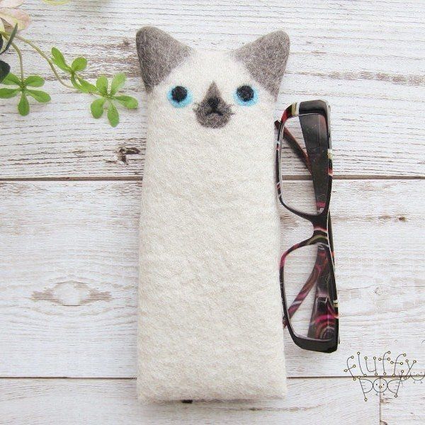 猫　フェルト　眼鏡ケース