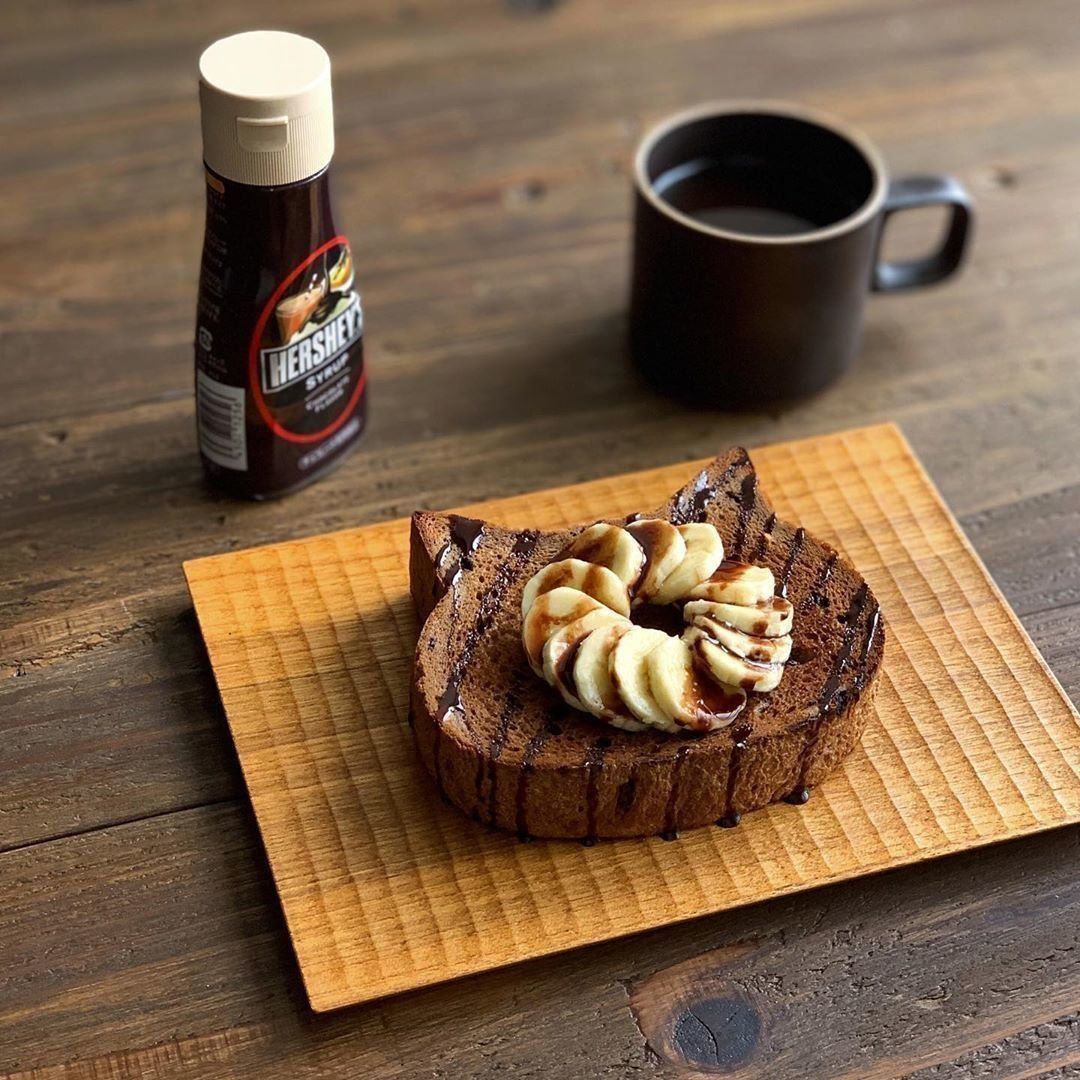 いろねこ食パンチョコバナナ