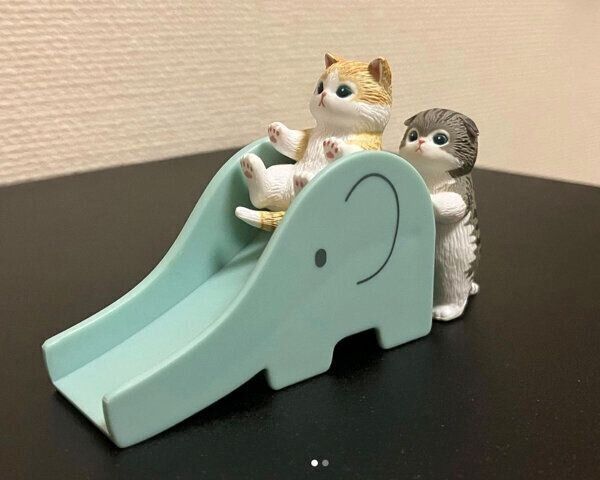 カプセルトイ「mofusand すべり台にゃんこ」