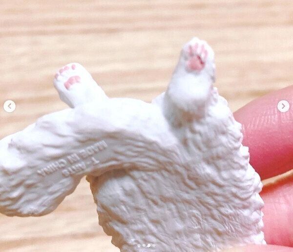 カプセルトイ「#へそ天にゃん」