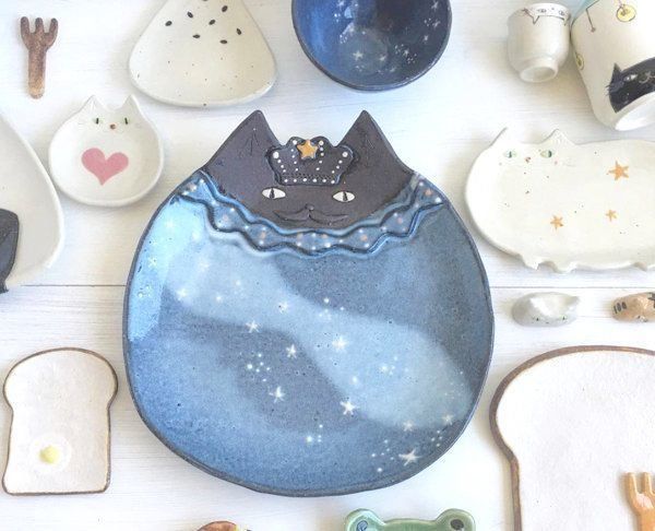 猫モチーフのオリジナル陶器