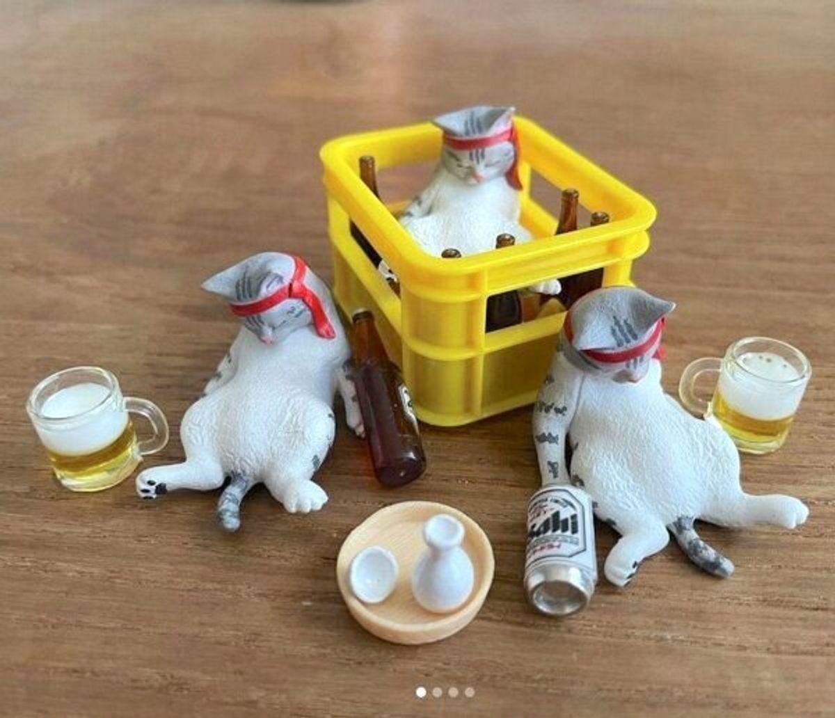 いつかまた みんなでお酒を楽しく飲める日までは カプセルトイ アフター5の動物たち で癒されよう ねこのきもちweb Magazine いつかまた みんなでお酒を楽しく飲める日までは カプセルトイ アフター5の動物たち で癒されよう ねこのきもちweb Magazine