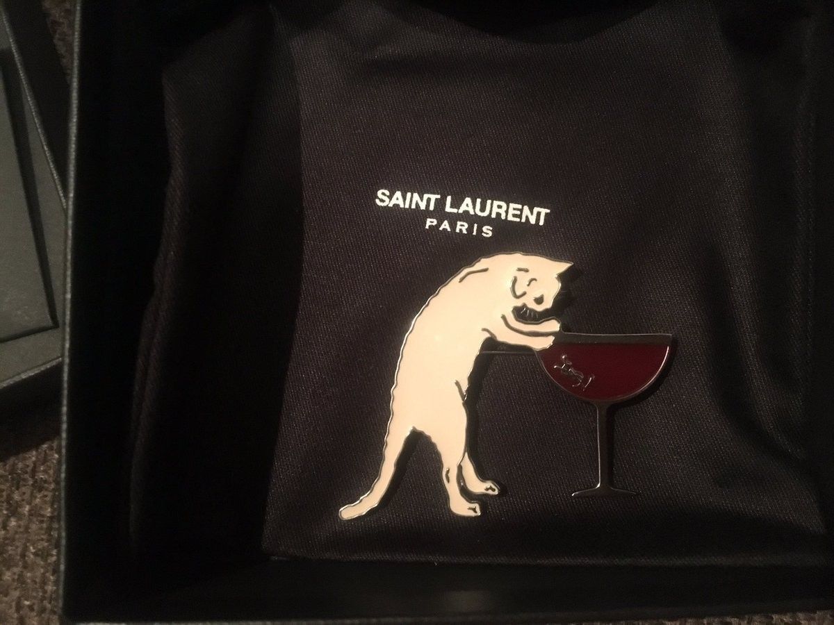 Yves Saint Laurentのブローチ