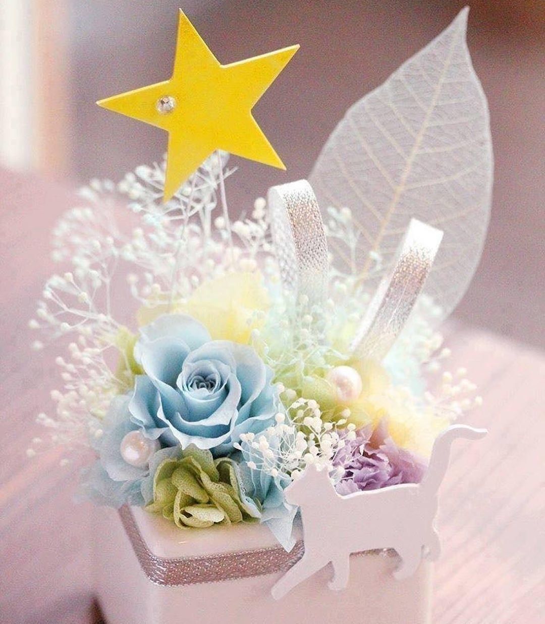 猫のフラワーアレンジメント