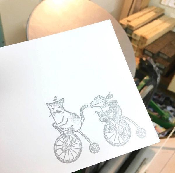 『河童堂』の猫とカエルの紙雑貨