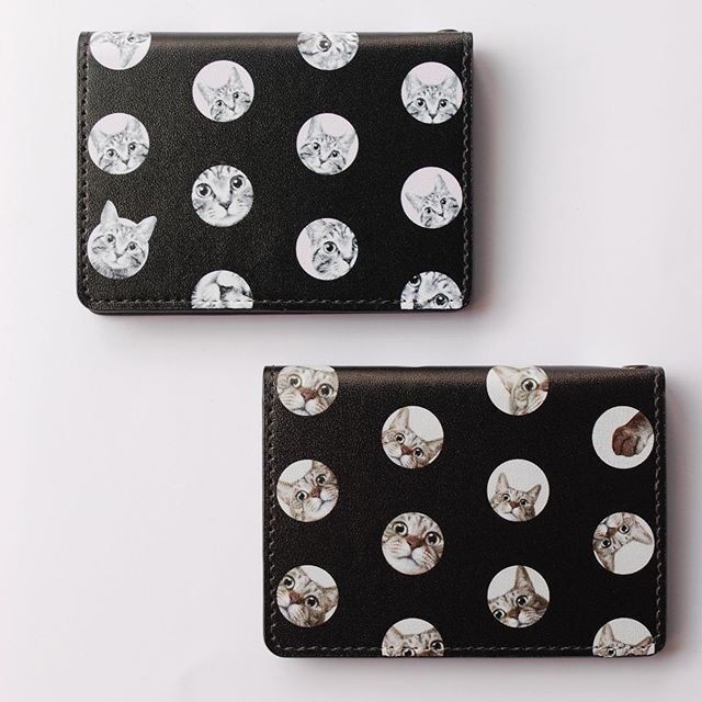 ドット柄パスケース