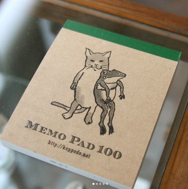 『河童堂』の猫とカエルの紙雑貨