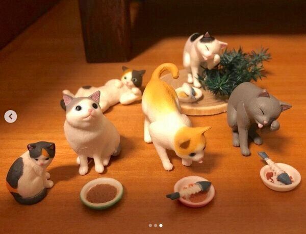 カプセルトイ「きまぐれ猫ごはん」