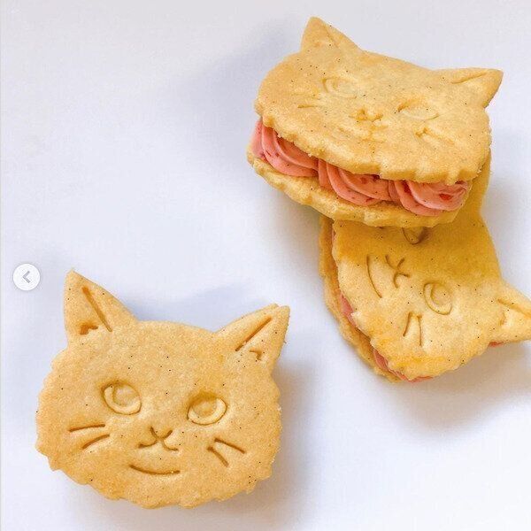 菓子屋エトワールの「ニャンバターサンド」