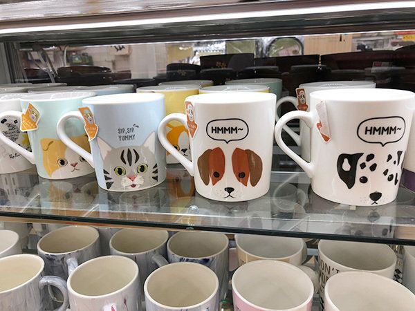 ダイソーのマグカップ