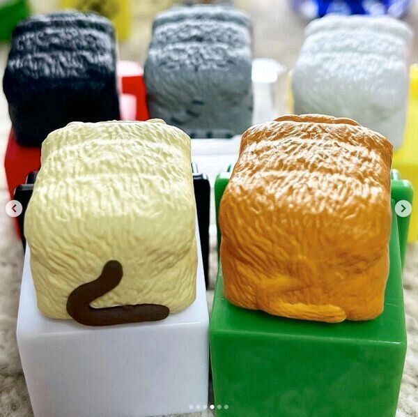 カプセルトイ「ねこキューブ」