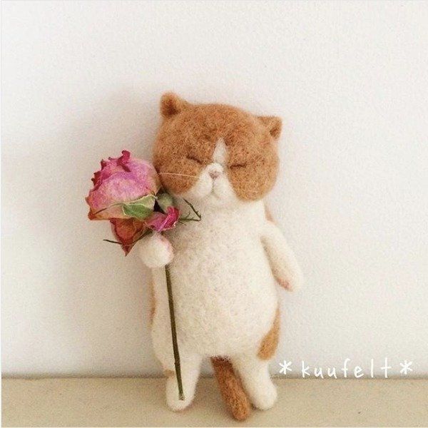 羊毛フェルトニャンコ