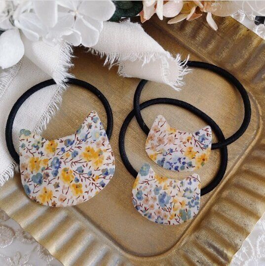 猫の顔型ヘアゴム