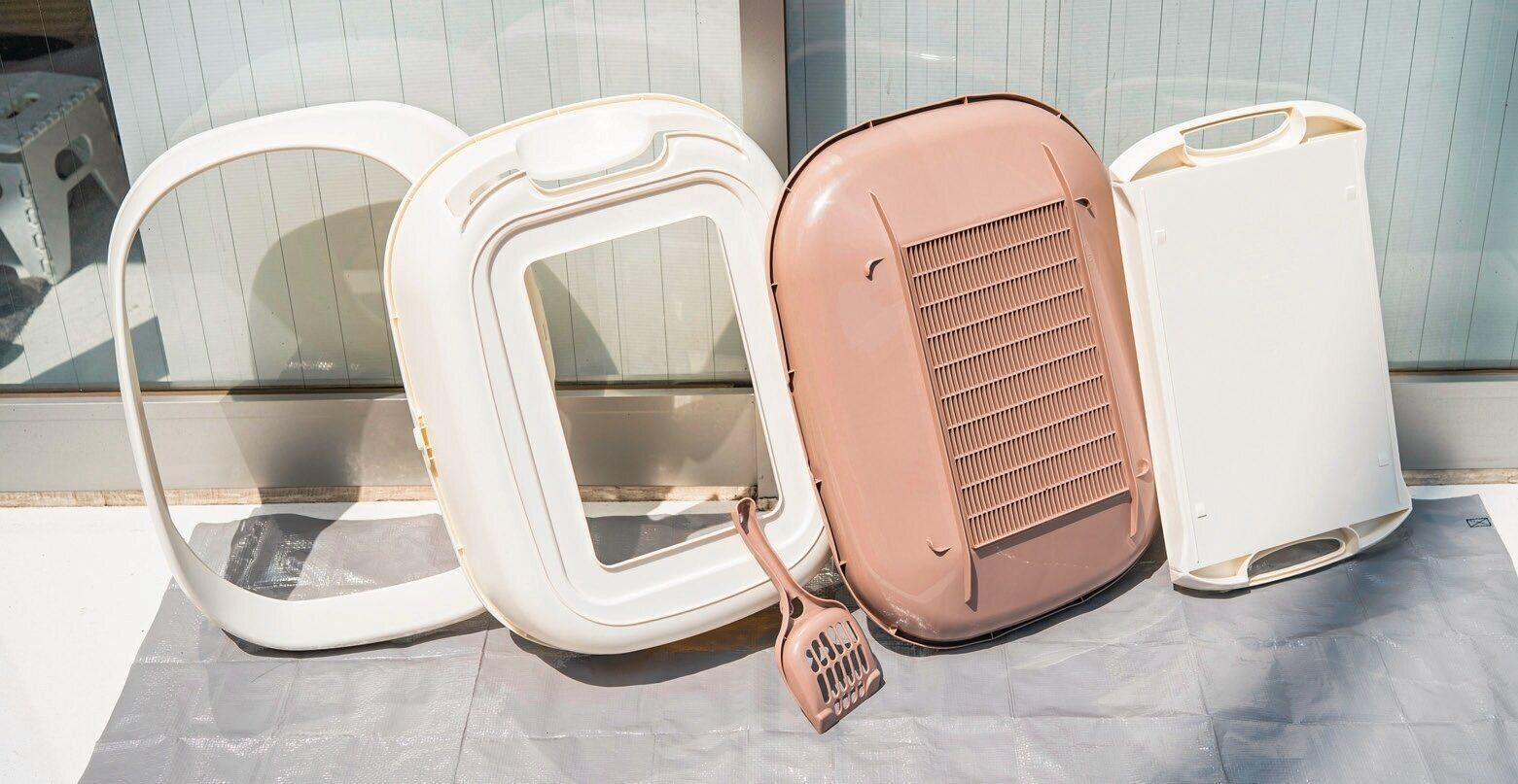 猫トイレを天日干しにする