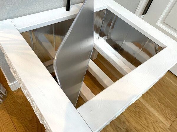 「猫専用シンク型ベッド」